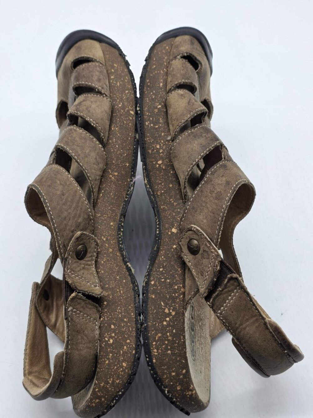 Keen Sandals Shoes Mens Size 10.5 Brown Leather Fisherman Hook Loop Damage - Picture 11 of 13